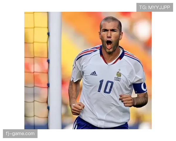 齐达内战术革新：重塑现代足球教练角色，驱动球队竞争力跃升